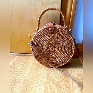 Rattan crossbody
